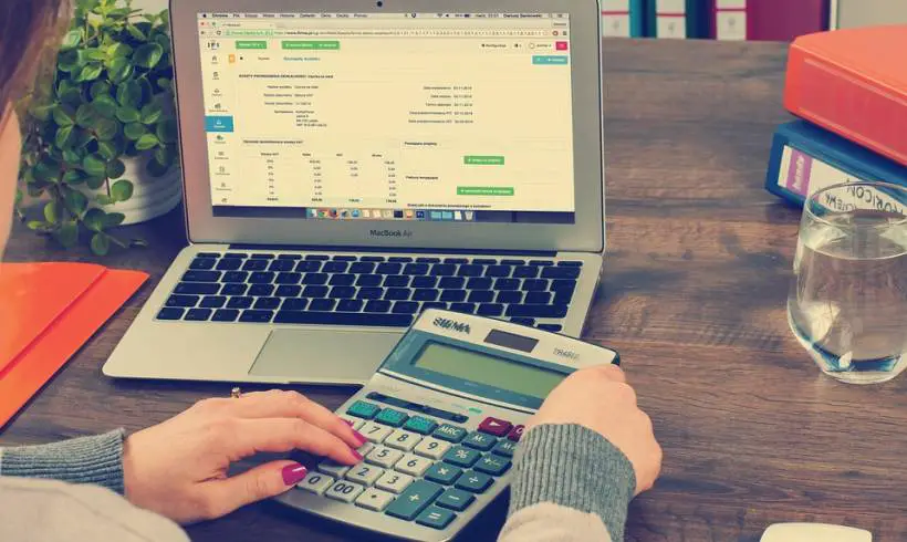 Why (and When) to Procure Accounting Services for Your Business