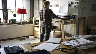standing-while-working_0.jpg